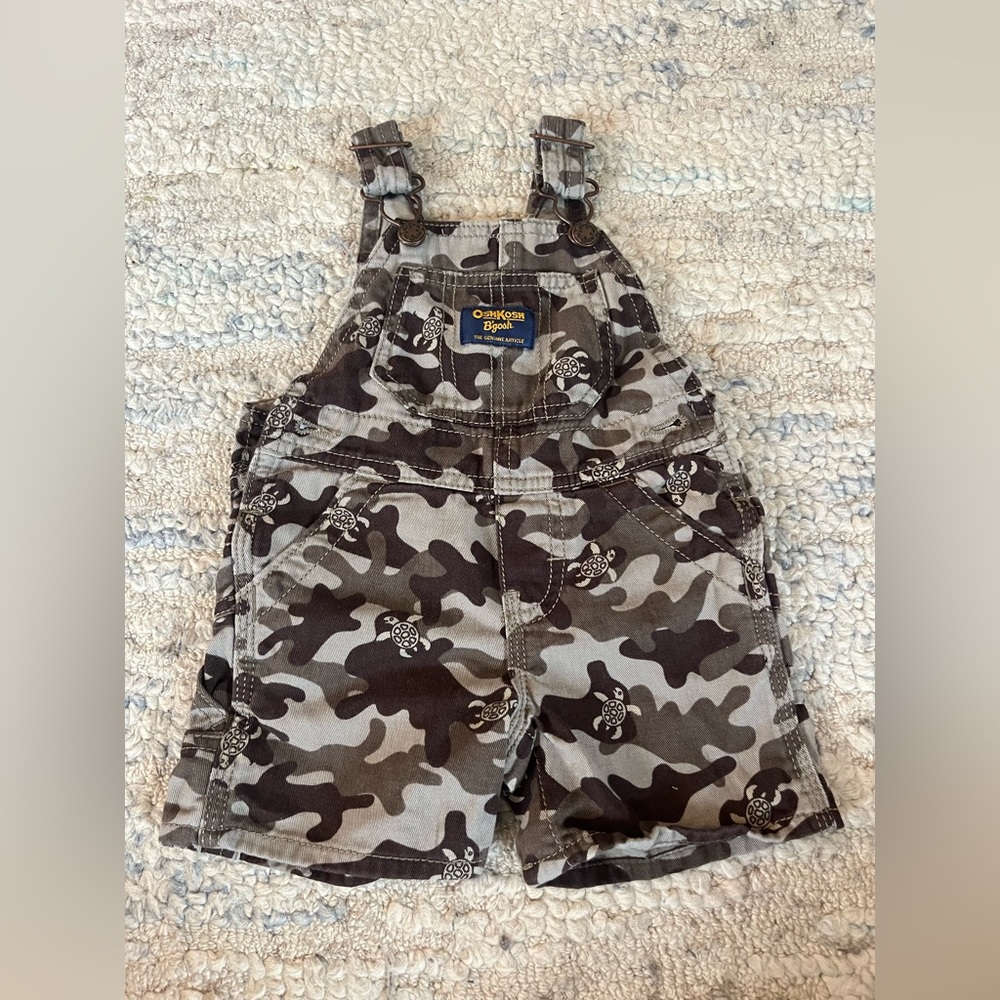 OshKosh overalls 6 months